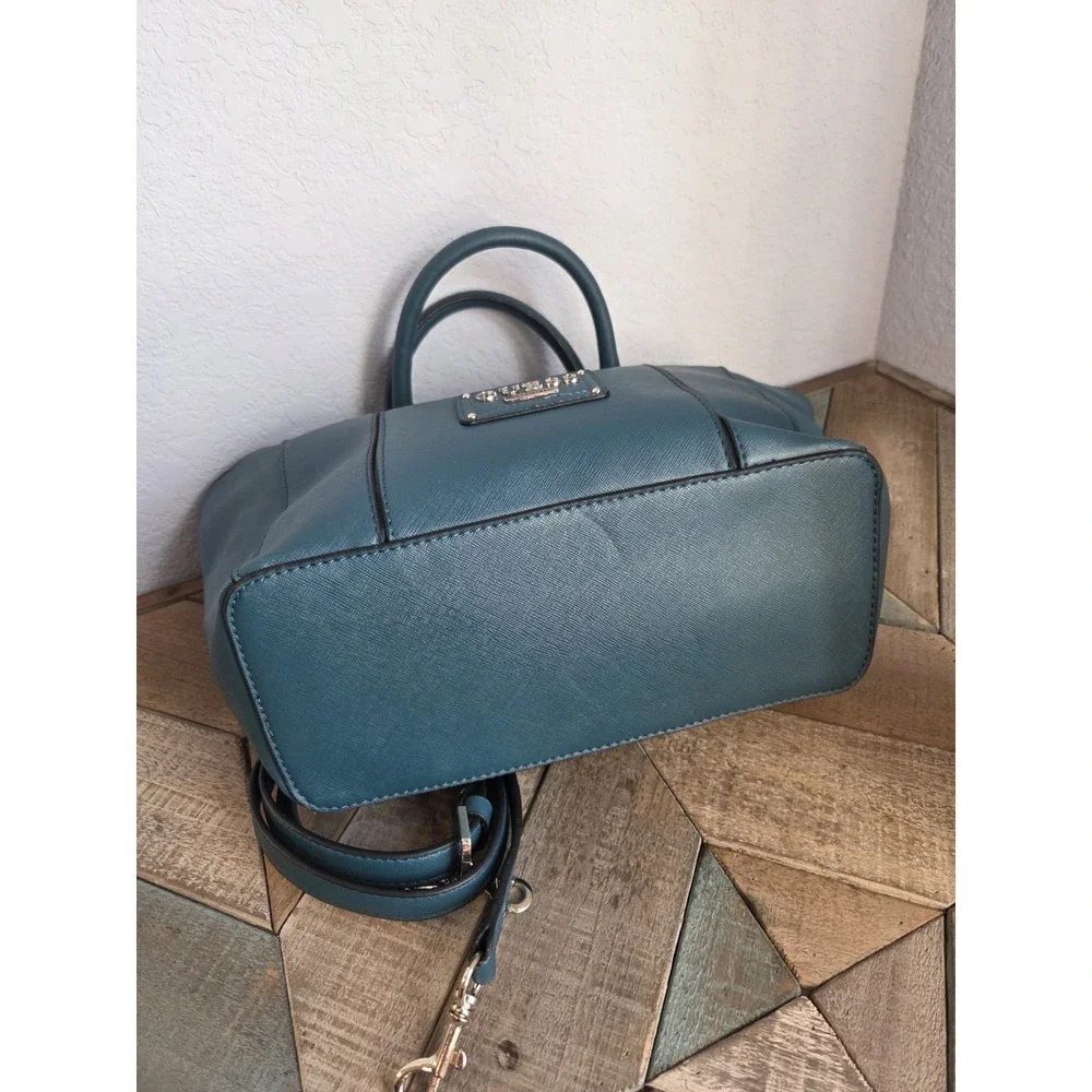Guess green teal